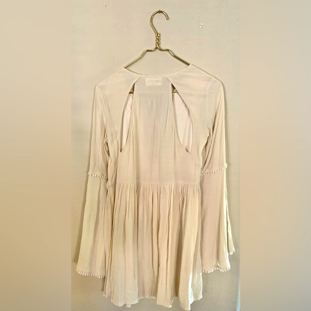 NEW  Size XSMALL Beige Dress With Embroidered Detail